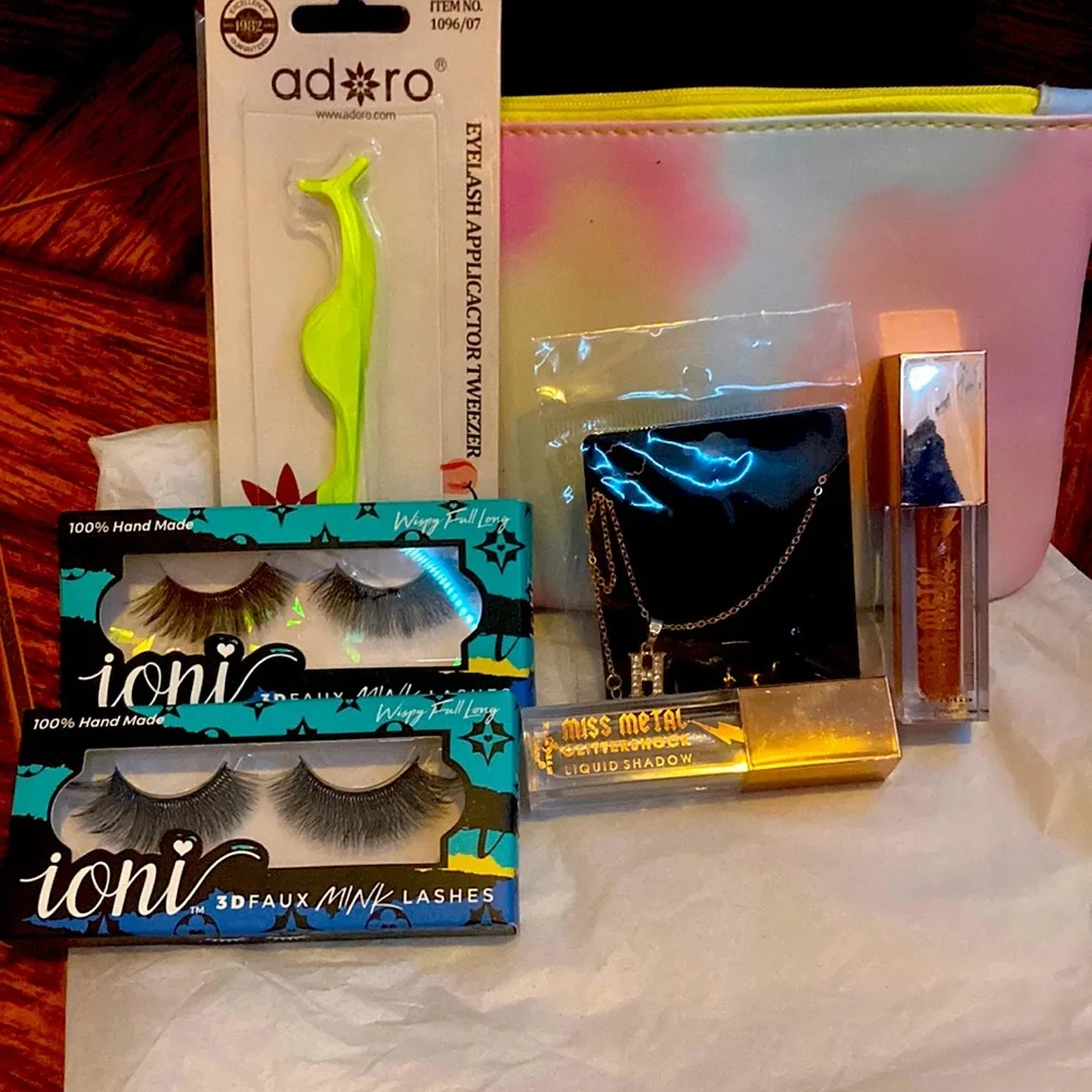 makeup bundle - Picture 1 of 1